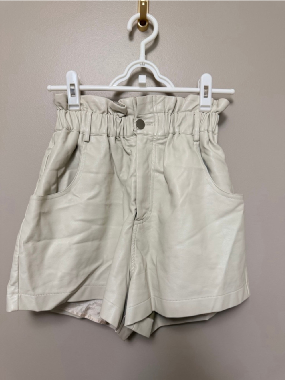 ASTR The Label Petunia Shorts - Picture 5 of 8